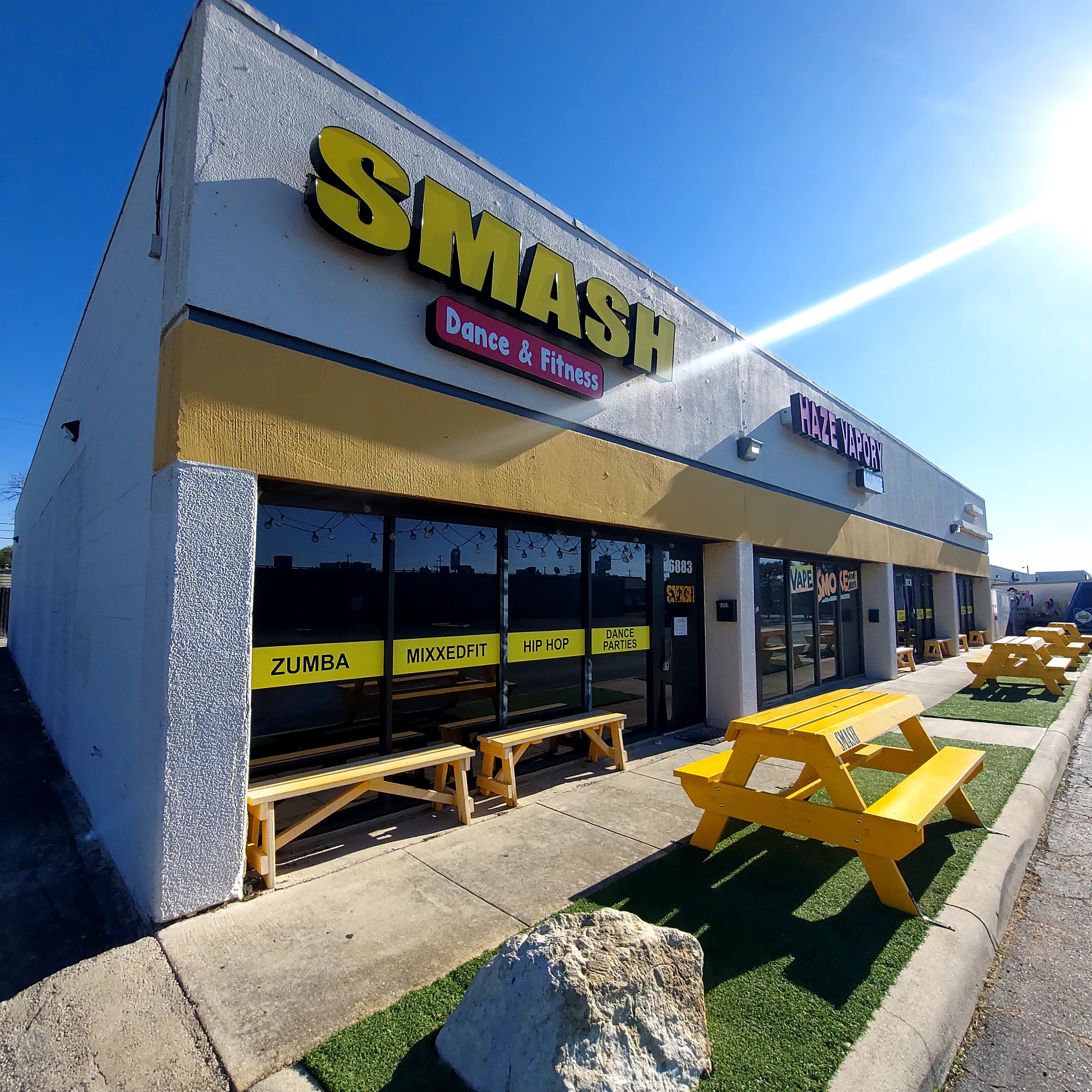 SMASH Dance Studio exterior
